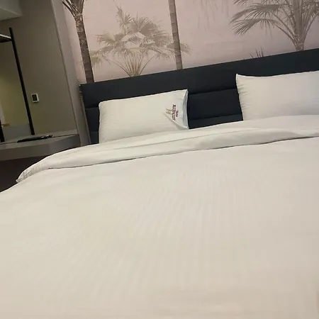Uzunkum 酒店 4*